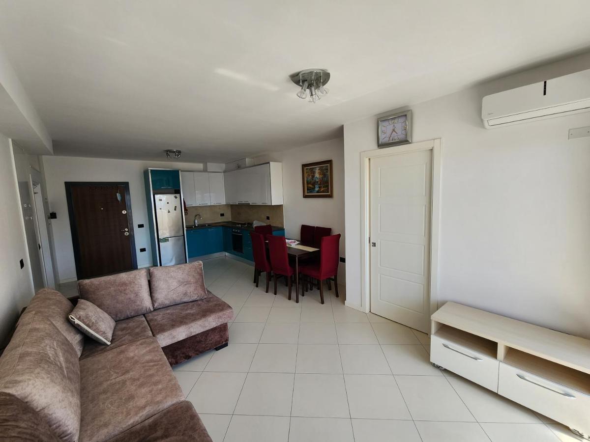 Near The Sea In Appartement Shëngjin